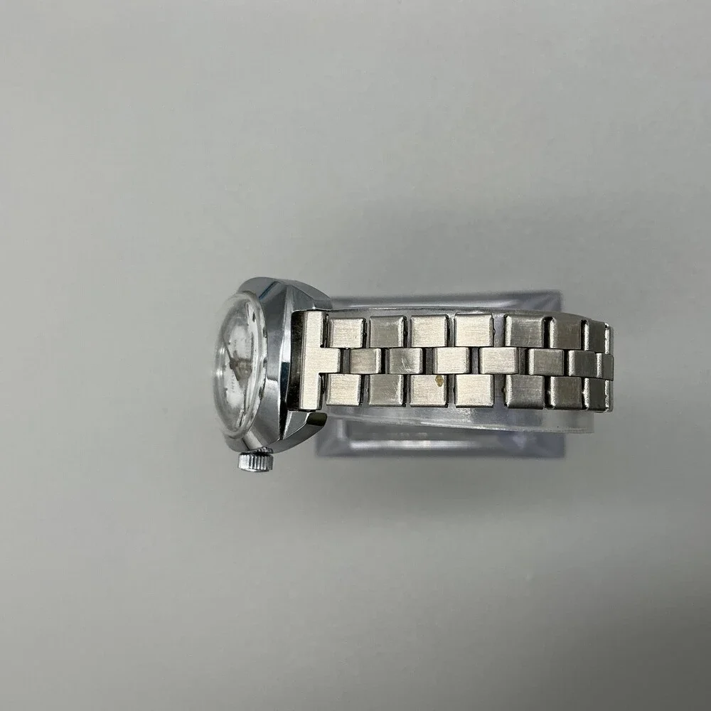 Vintage Timex Womens Watch 24mm White Dial Silver Bracelet Manual Wind Date